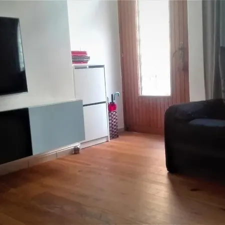 Fairy Housing Unit At 10 Minutes Drive From Lugano Holiday home