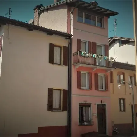 Fairy Housing Unit At 10 Minutes Drive From Lugano Grancia